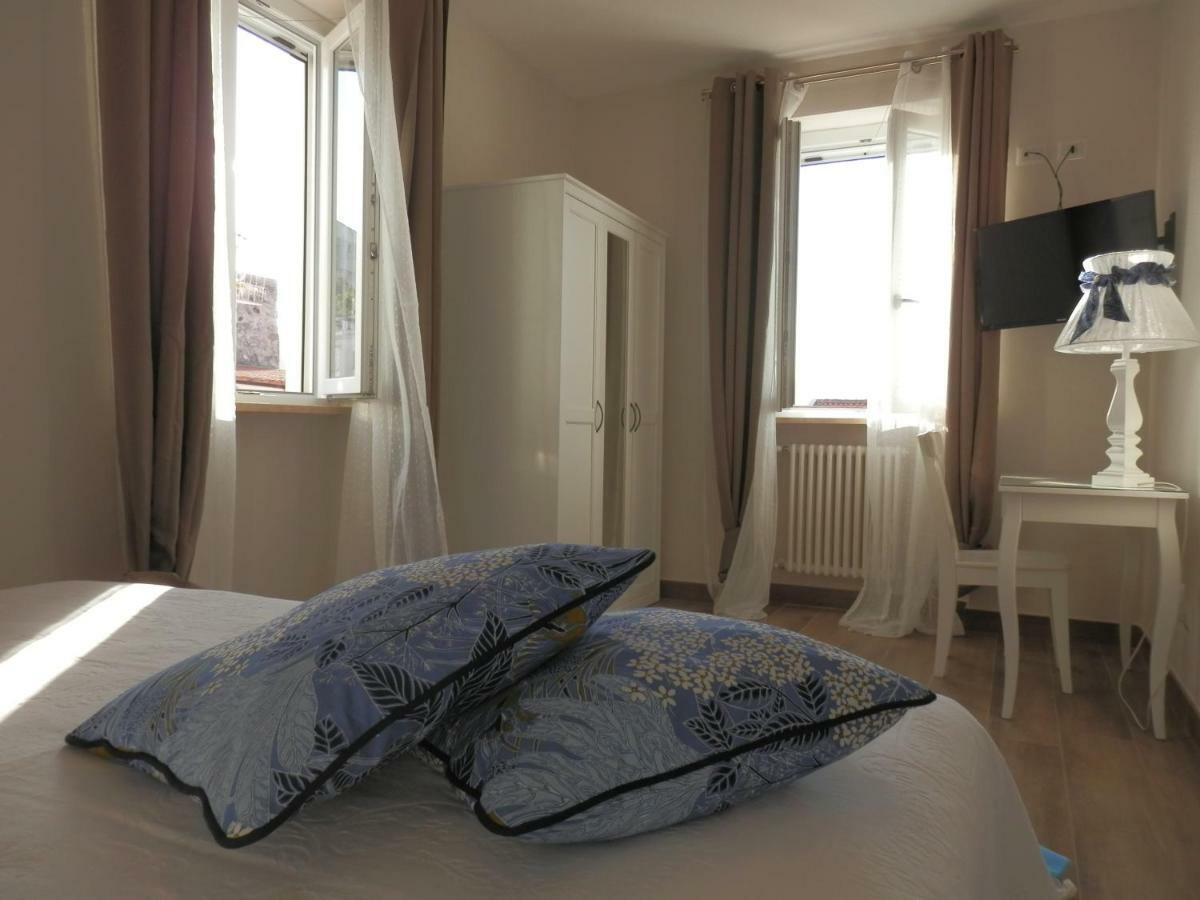 Santa Lucia B&B Gaeta Luaran gambar